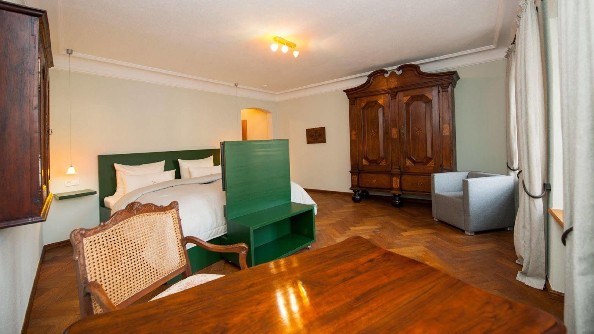 Romantik Hotel Meisenheimer Hof ภายนอก รูปภาพ