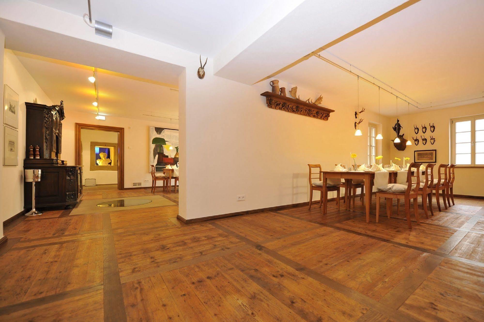Romantik Hotel Meisenheimer Hof ภายนอก รูปภาพ