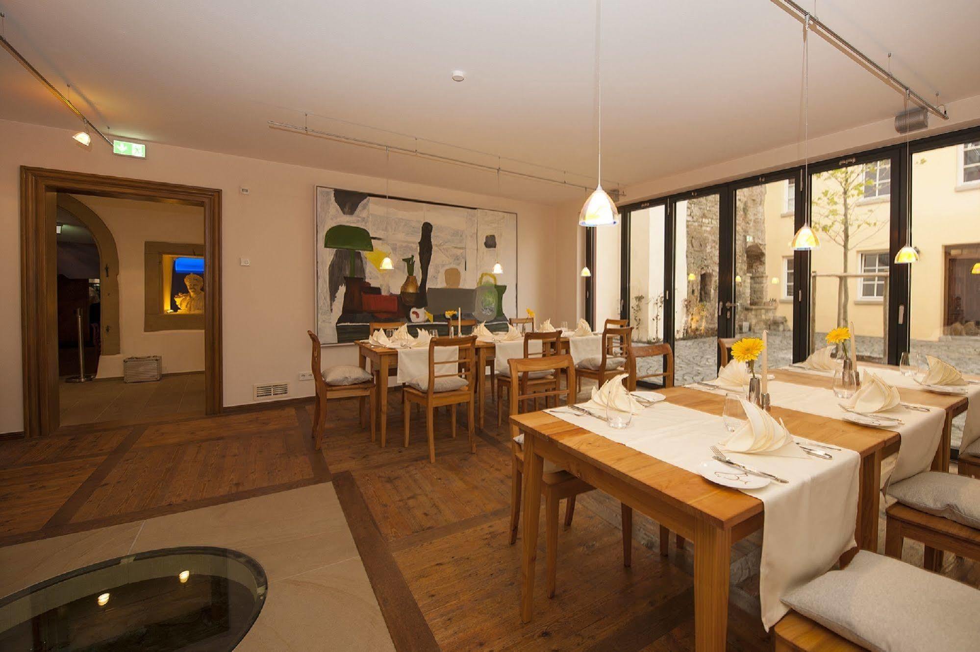 Romantik Hotel Meisenheimer Hof ภายนอก รูปภาพ